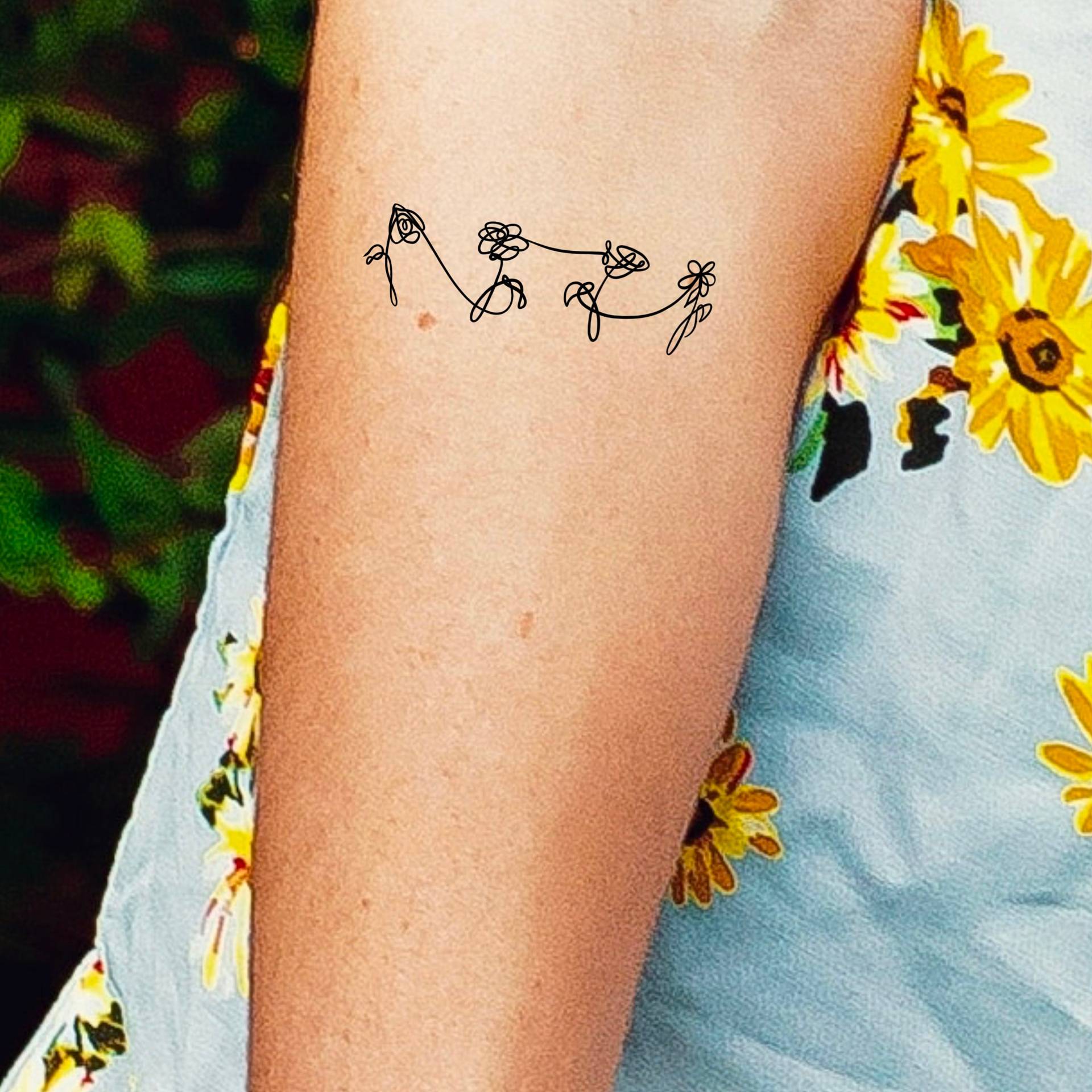 Blumen Temporary Tattoo/Linien Einfaches Bts K Pop von Etsy - LittleCuteTattoo