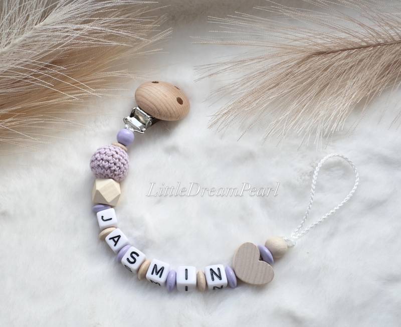 Personalisierte Schnullerkette Mit Name | Schnullerclip Mädchen Flieder Baby Geschenk Zur Geburt Schnullerhalter Personalisiert von Etsy - LittleDreamPearl