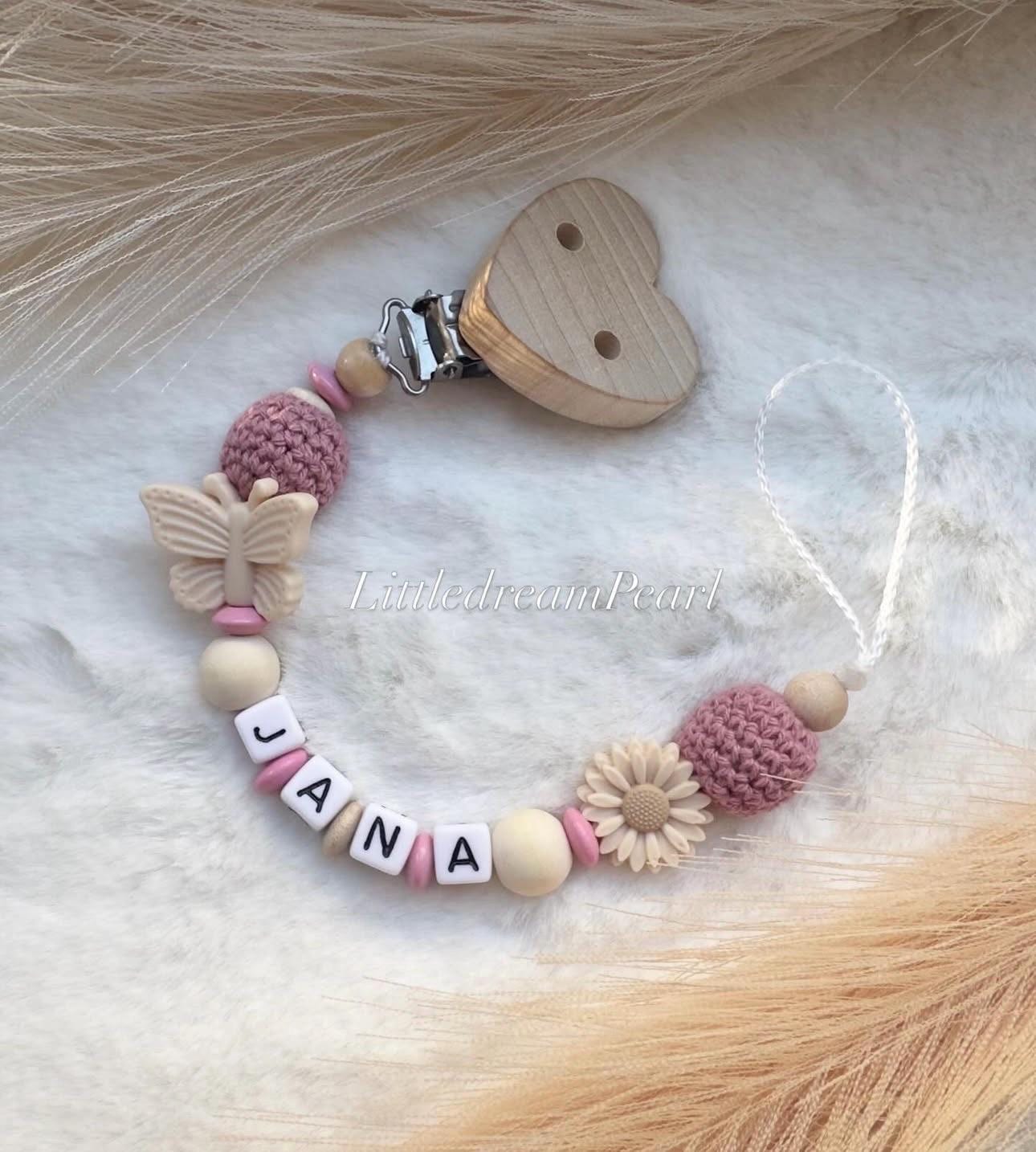 Personalisierte Schnullerkette Mit Name Schnullerclip Mädchen Rosa Beige Baby Geschenk Zur Geburt | Schnullerhalter Personalisiert Personalisierte Schnullerkette Mit Name Schnullerclip Mädchen Rosa Beige Baby Geschenk Zur Geburt | Schnullerhalter Personalisiert von Etsy - LittleDreamPearl