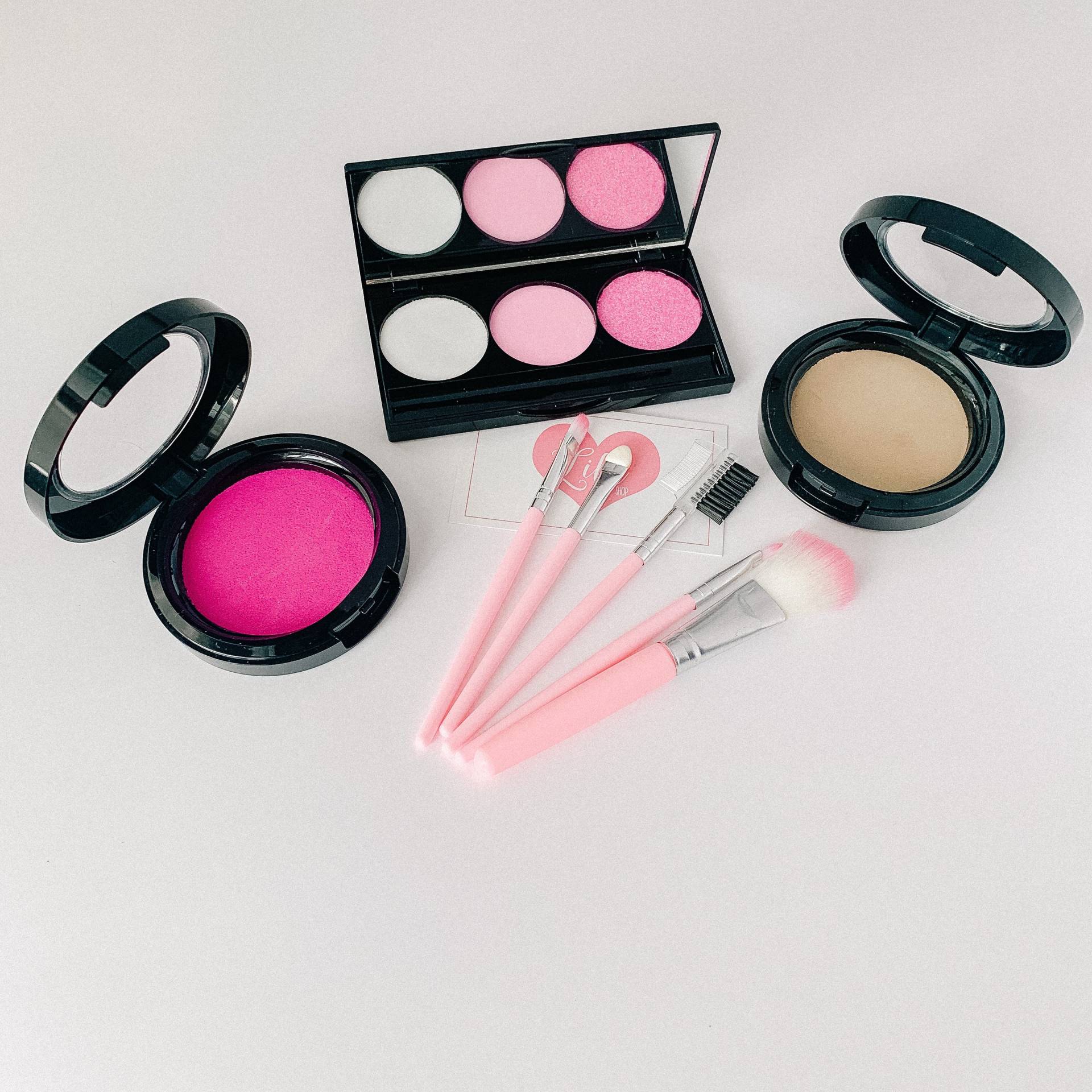 Makeup Vortäuschen - Hübsch in Rosa von Etsy - LittleLilyShop