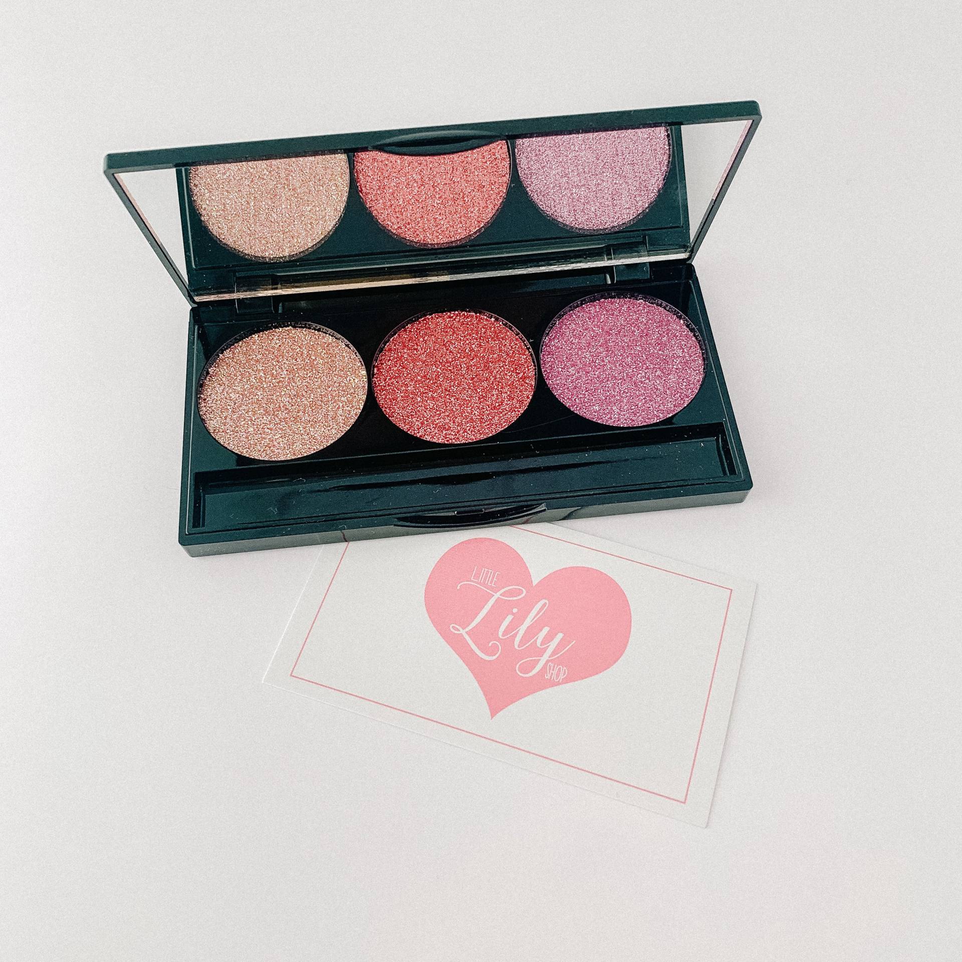 Scarlett Everly Kollektion - Make-Up Vorgeben von Etsy - LittleLilyShop