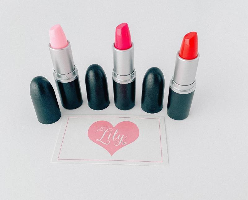 Tu So Als Lippenstift - Rollt Sich Auf Und Ab von Etsy - LittleLilyShop