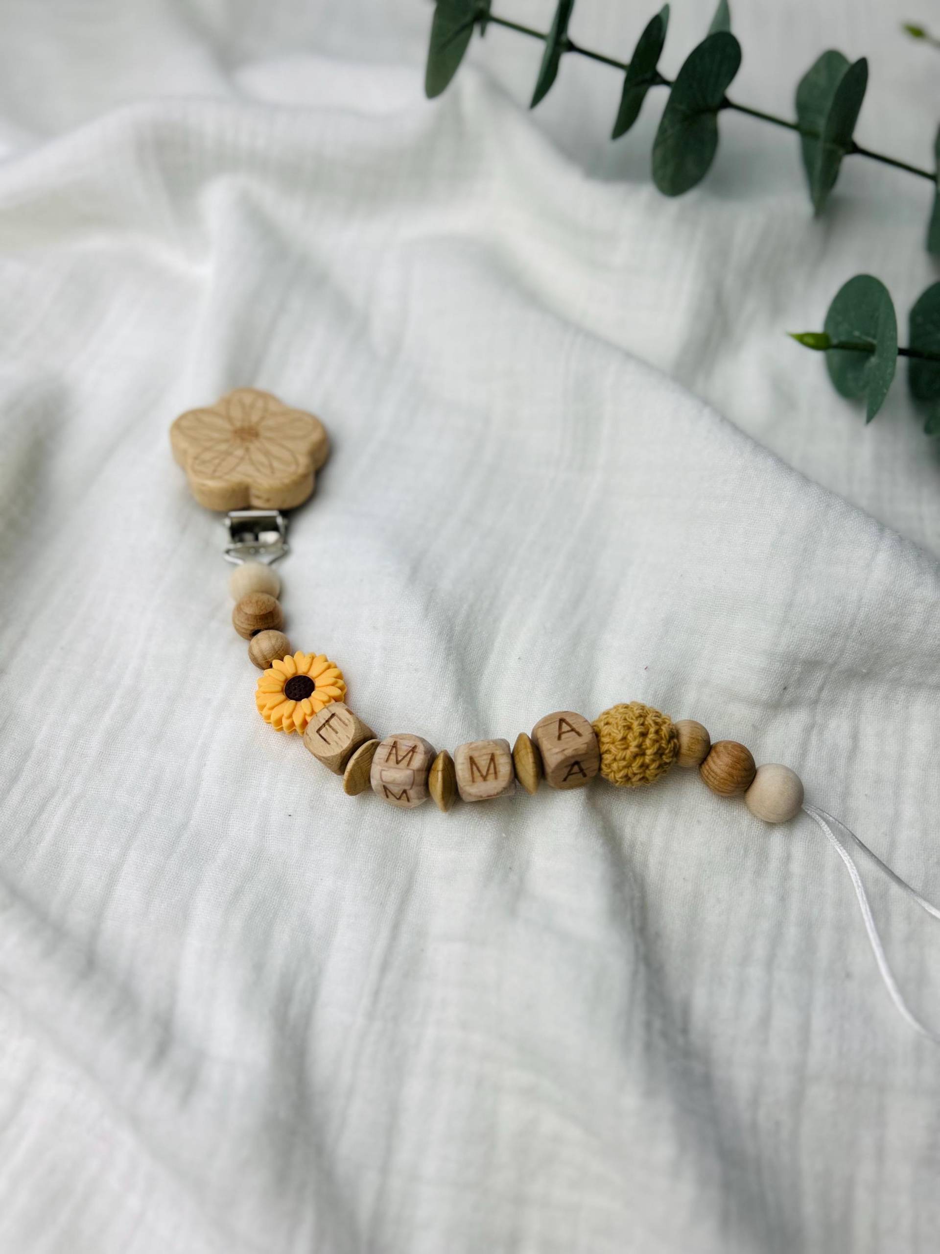 Schnullerkette Mit Namen "Little Fall" Beige - Geschenk Geburt Babyparty Personalisiert von Etsy - LittleLitchiBaby