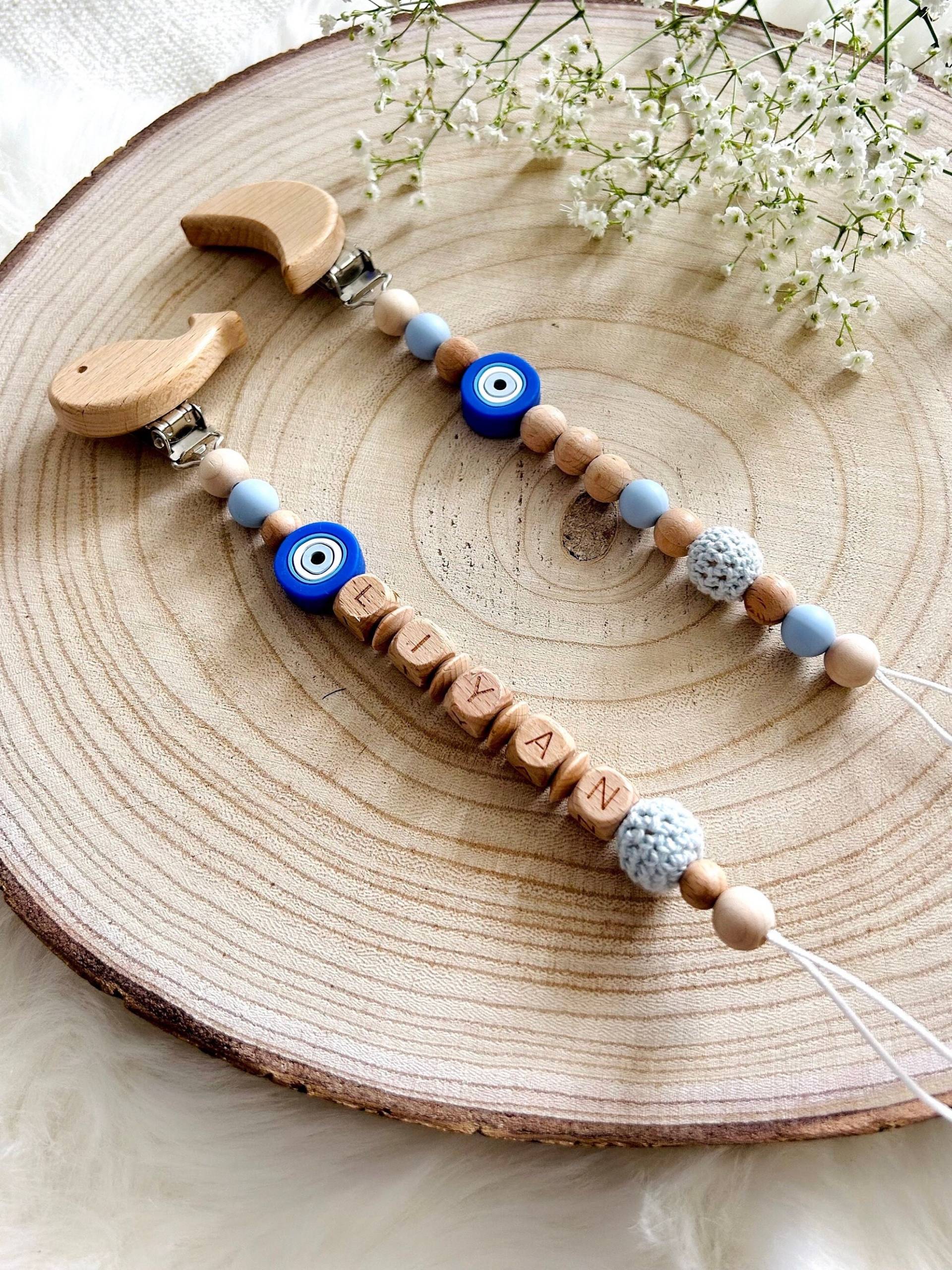 Schnullerkette Mit Namen "Little Nazar" Schnullerkette Mit Namen "Little Nazar" von Etsy - LittleLitchiBaby