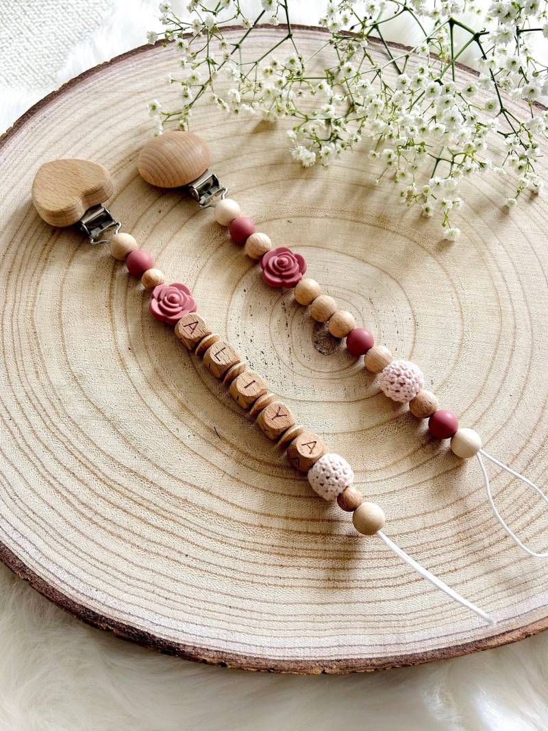 Schnullerkette Mit Namen "Little Rose" Rosé von Etsy - LittleLitchiBaby