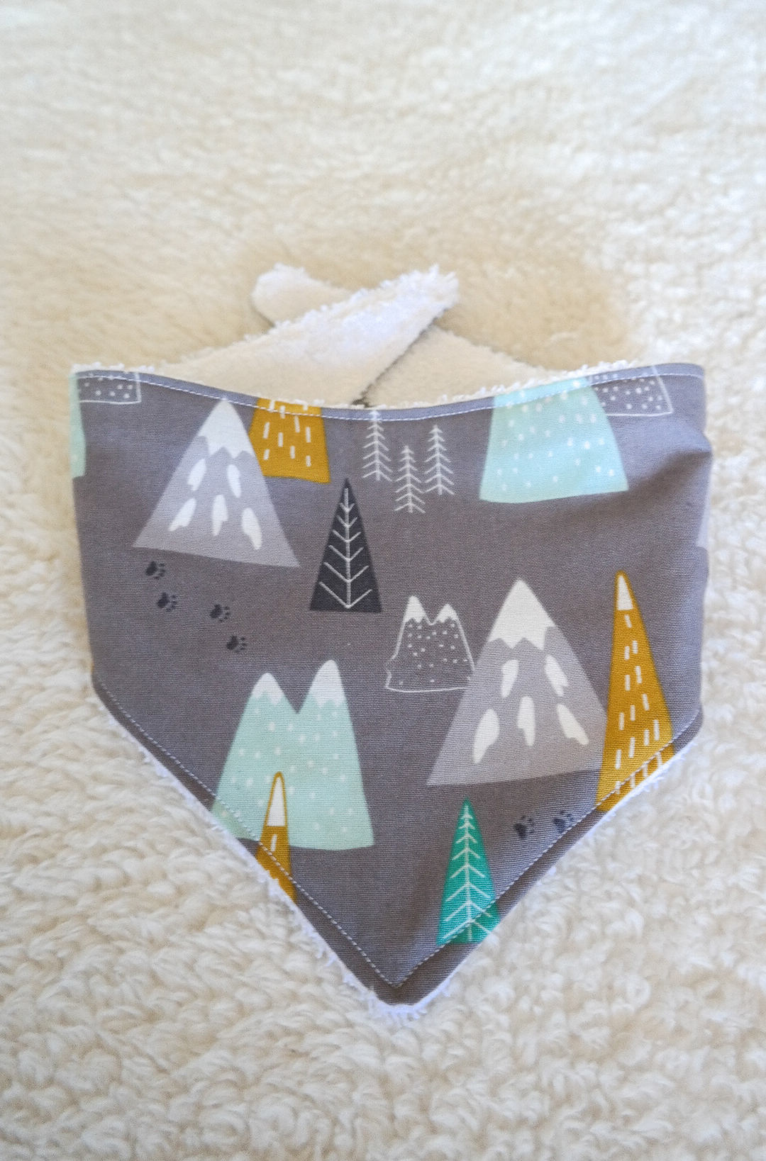 Baby Bandana Bib - Berge von Etsy - LittleLunaHandmade