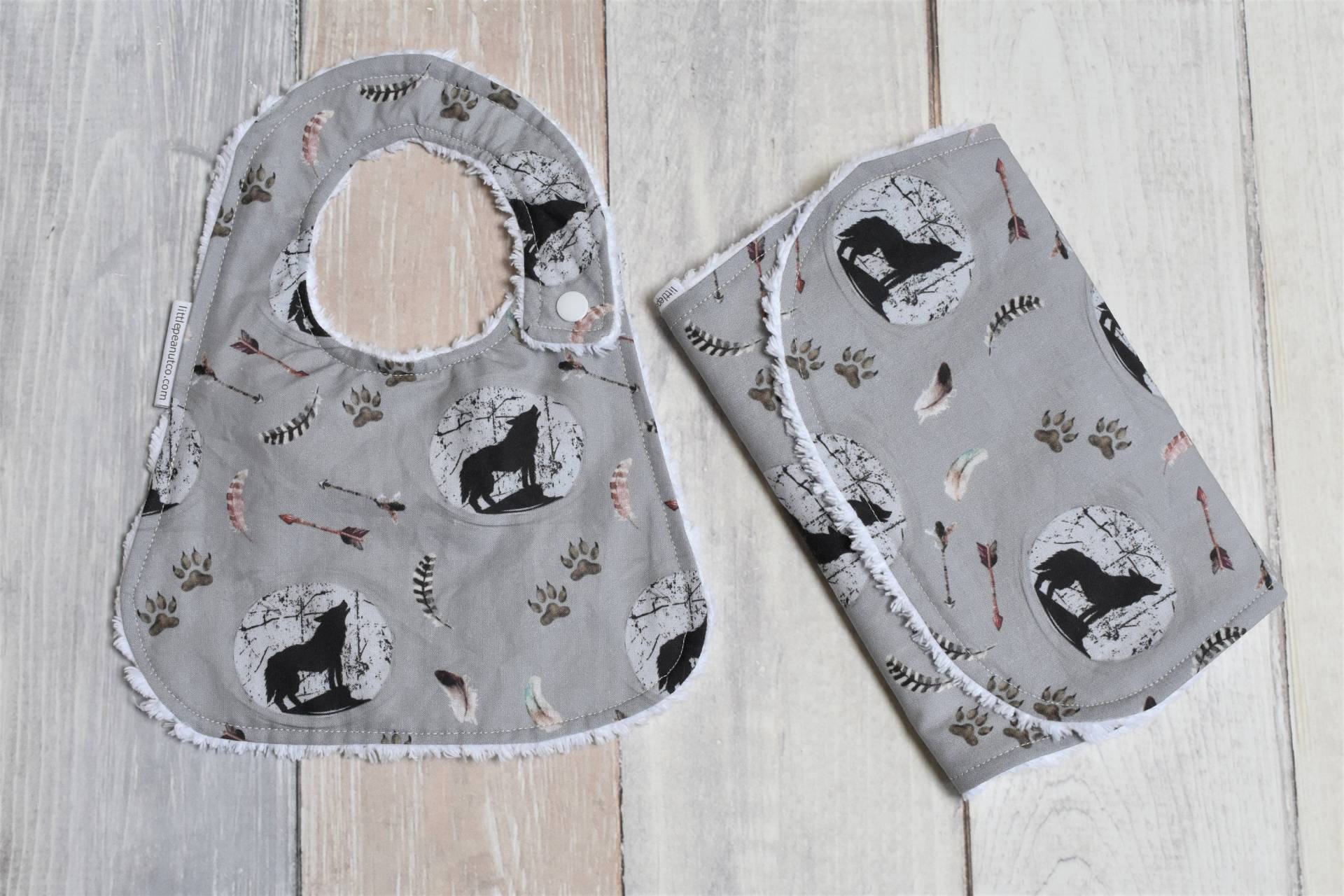 Wolf Lätzchen - Spucktuch Baby Geschenk Shower Wald von Etsy - LittlePeanutCompany