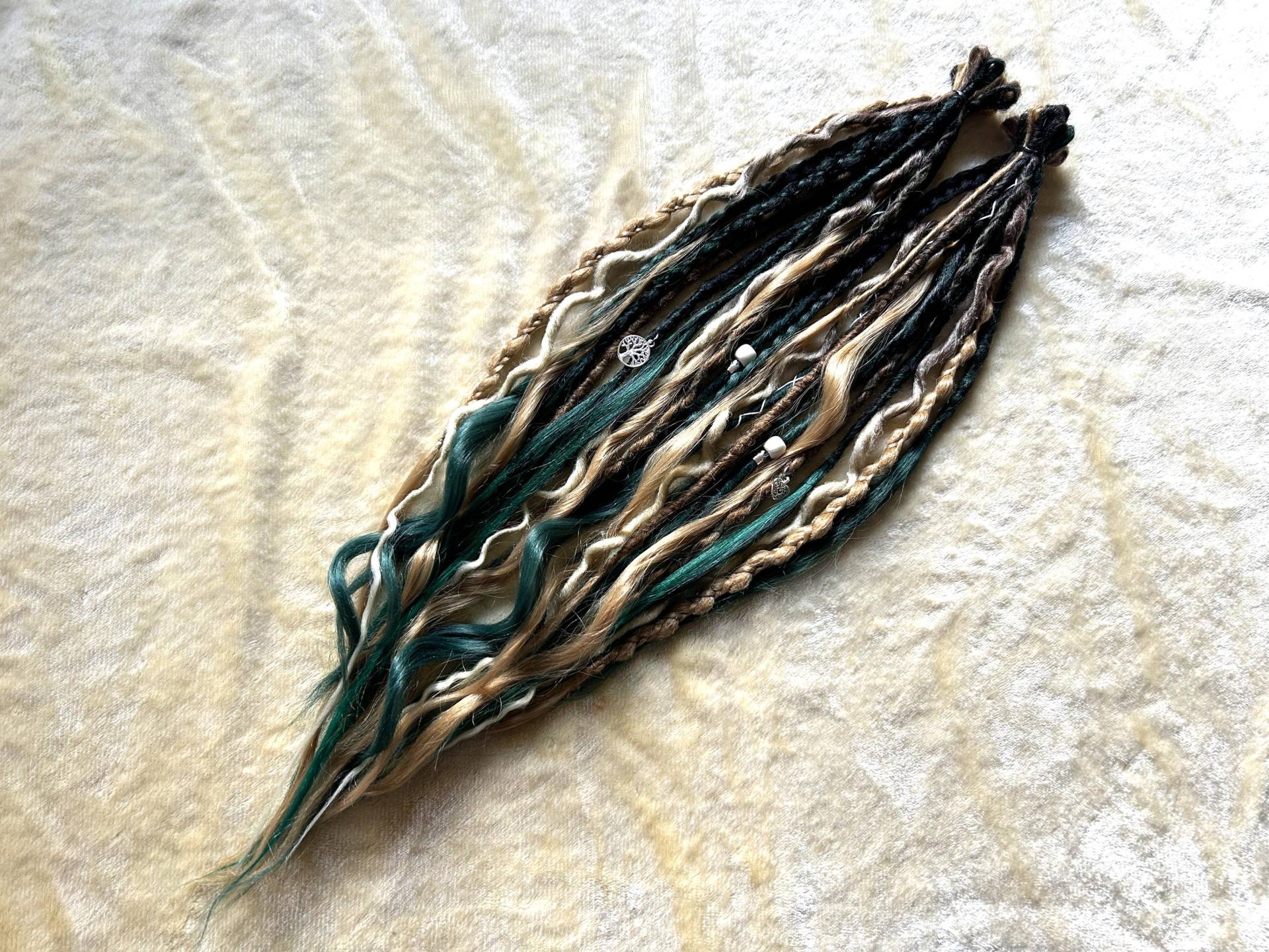 Forest Feeling Boho Handmade Dreadlocks Extensions Custom Made Synthetic Dreads Blond Lightblond Seagreen Brown Ombre von Etsy - LivanaDreadart