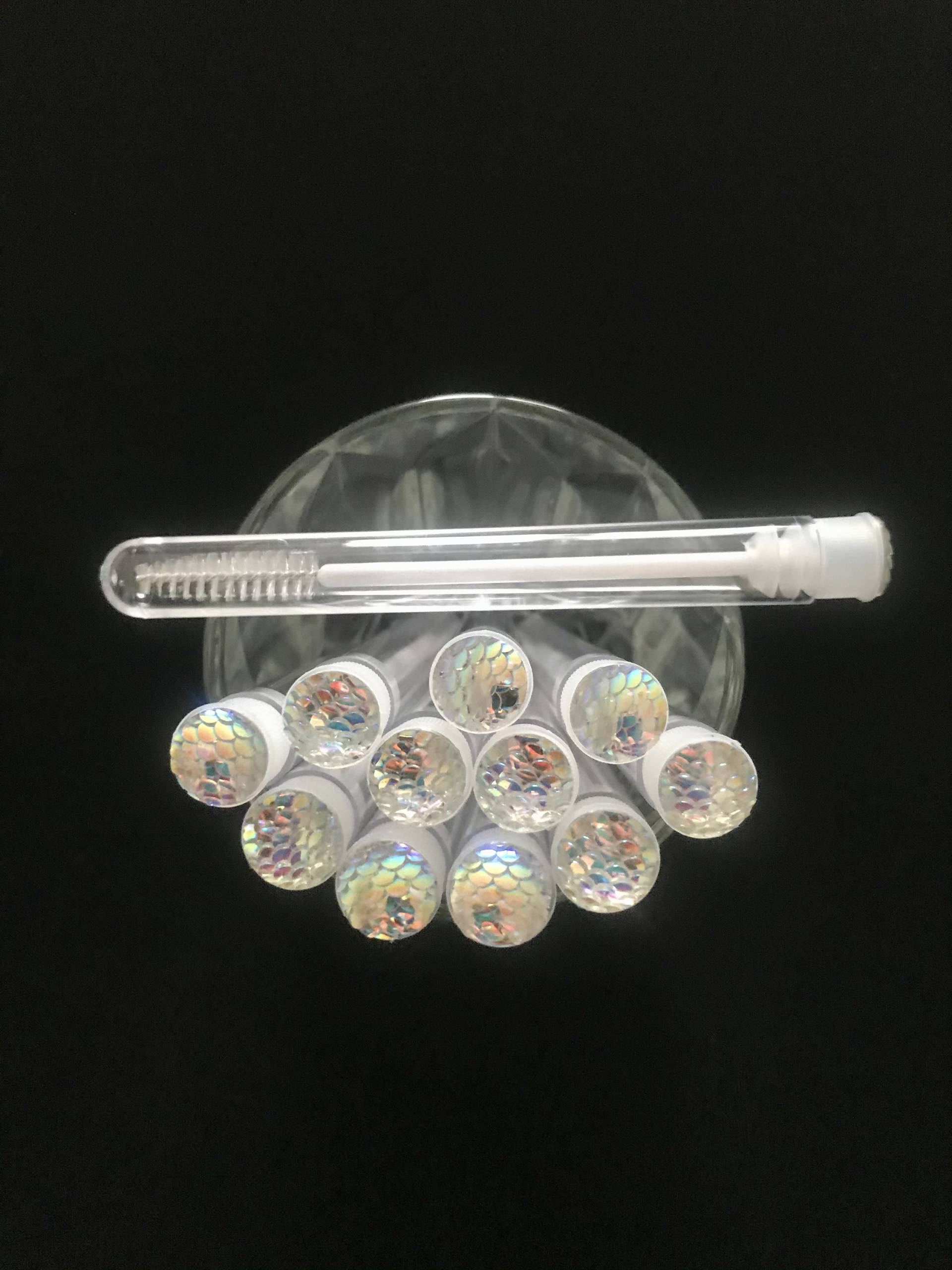 Silber Regenbogen Meerjungfrau Wimpernverlängerung Pinsel/Brow Spoolie - Reloadable Travel Lash Wand Tube Silber Regenbogen Meerjungfrau Wimpernverlängerung Pinsel/Brow Spoolie - Reloadable Travel Lash Wand Tube von Etsy - LiveLoveLashBoutique