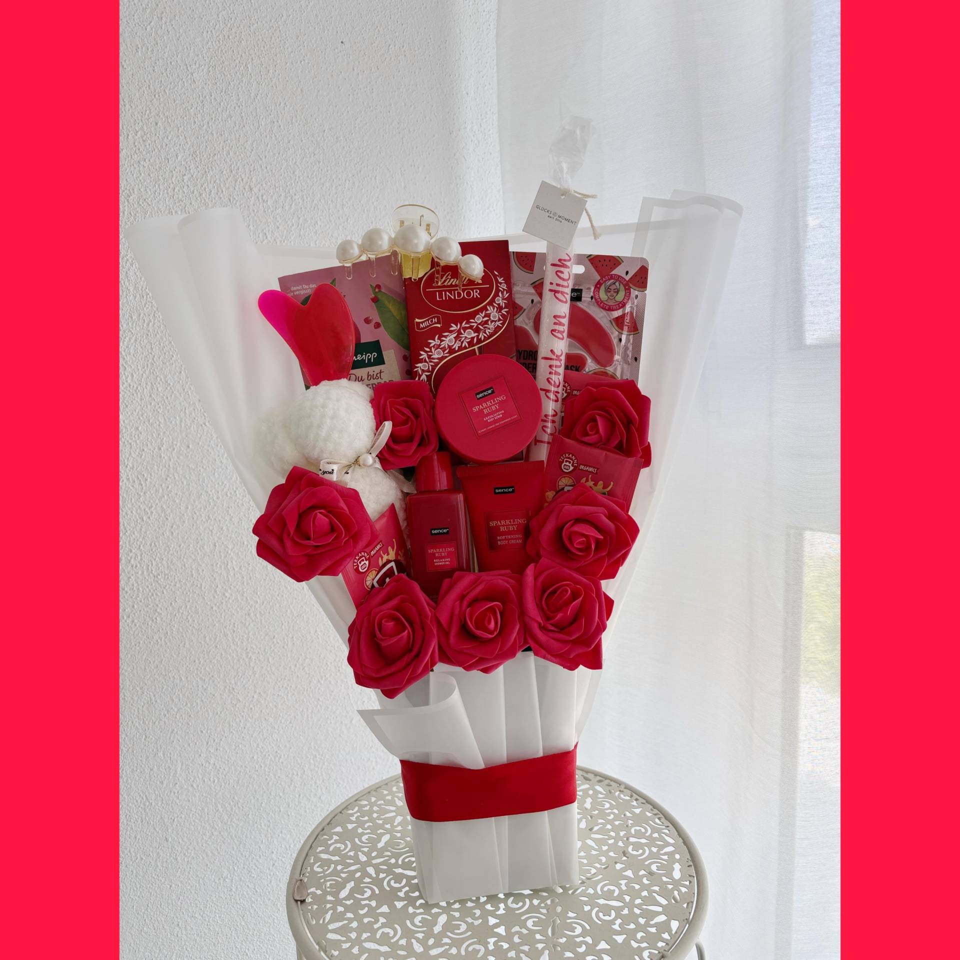 Geschenkset Geschenkstrauß Mutter Schwester Tochter Freundin Beauty Bouquet Rosen Geburtstag Besonderes Geschenk Kollegin Geschenkset Geschenkstrauß Mutter Schwester Tochter Freundin Beauty Bouquet Rosen Geburtstag Besonderes Geschenk Kollegin von Etsy - LivskleinesAtelier