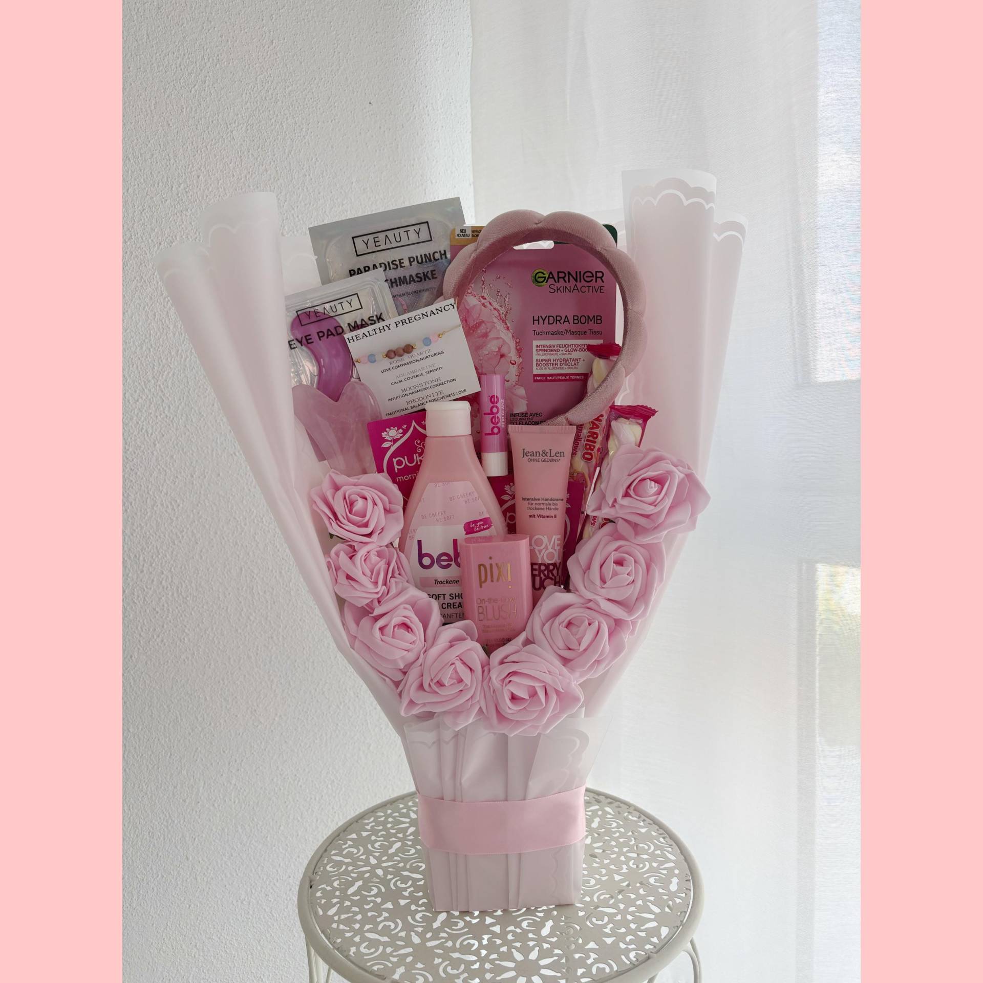 Geschenkset Geschenkstrauß Mutter Schwester Tochter Freundin Beauty Bouquet Rosen Geburtstag Besonderes Geschenk Kollegin von Etsy - LivskleinesAtelier