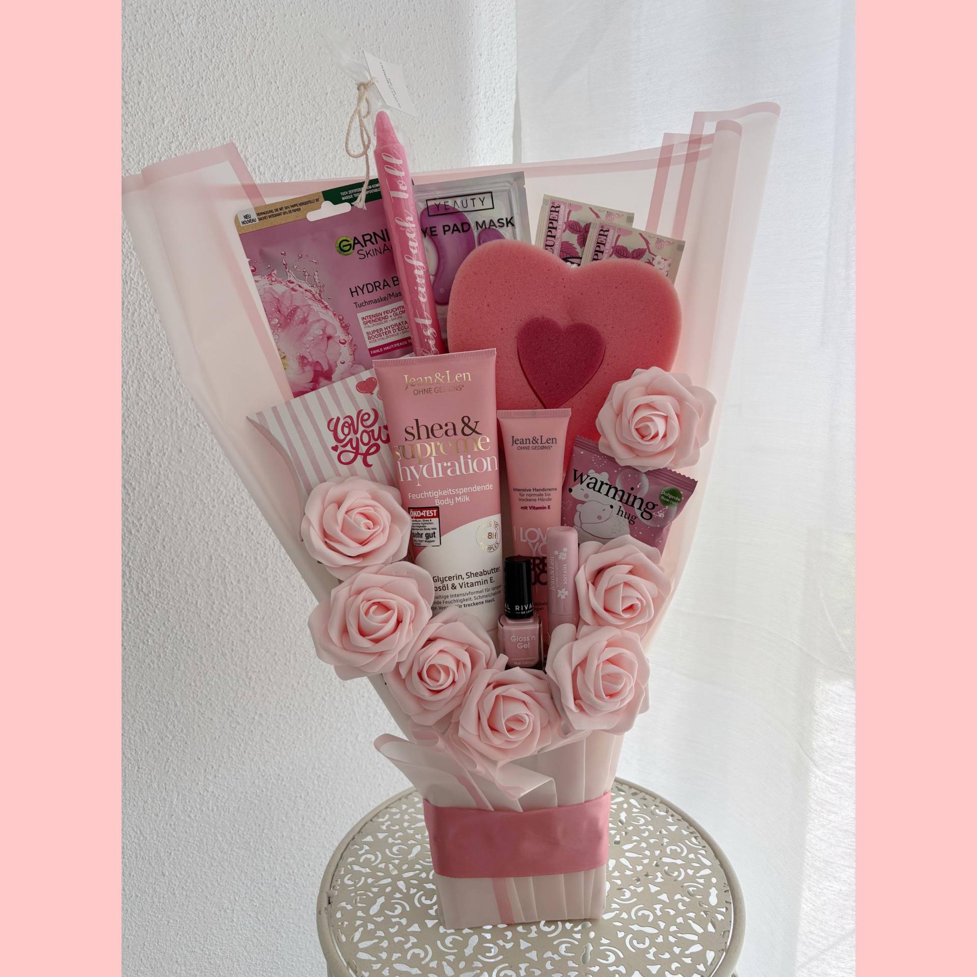 Geschenkset Geschenkstrauß Mutter Schwester Tochter Freundin Beauty Bouquet Rosen Geburtstag Besonderes Geschenk Kollegin von Etsy - LivskleinesAtelier