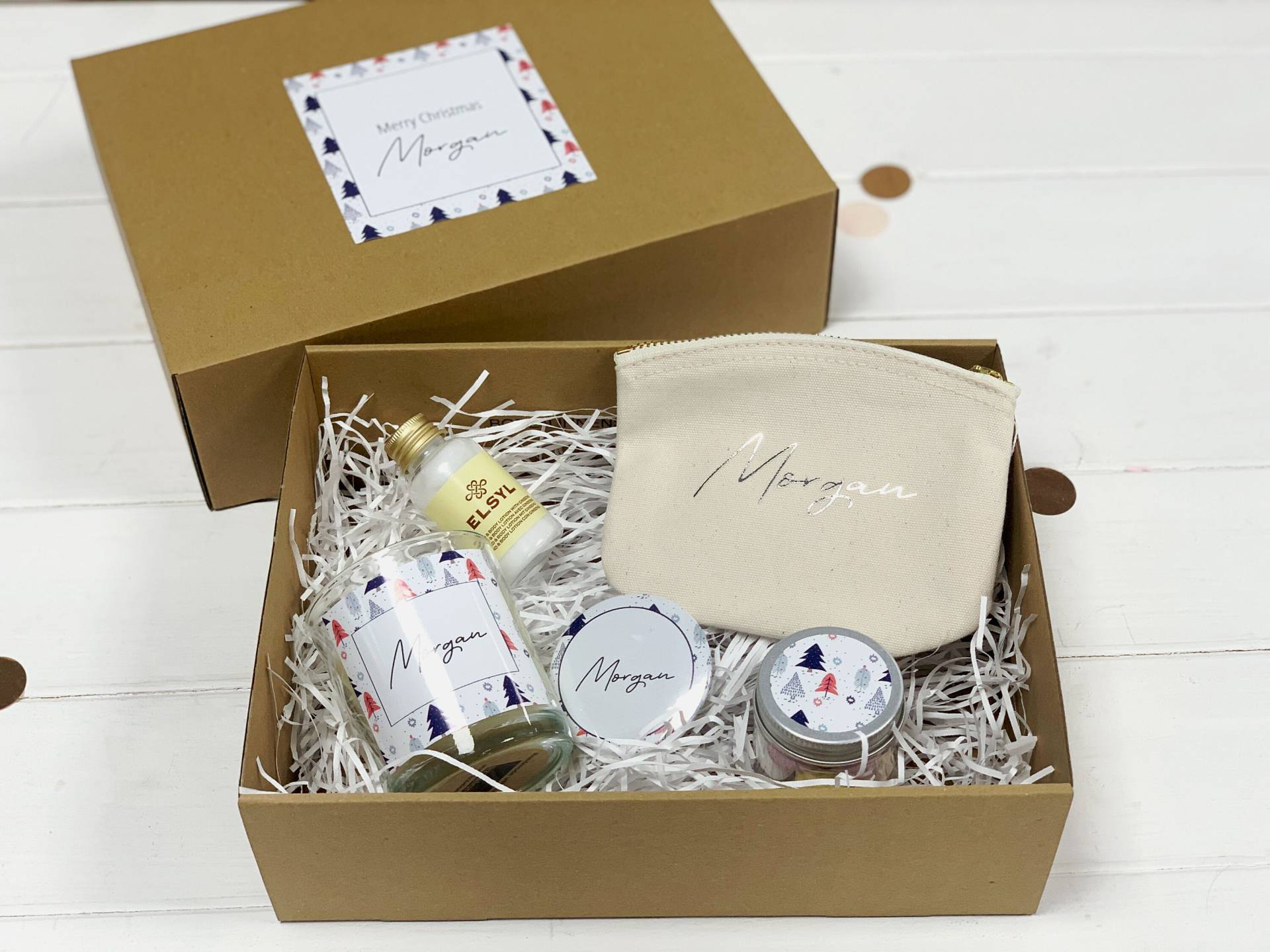 Personalisierte Weihnachtsgeschenkbox, Weihnachtsgeschenkset, Verwöhngeschenkbox, Personalisierte Spa-Box, Weihnachtsschönheitsgeschenkbox von Etsy - LizzielaneBoutique