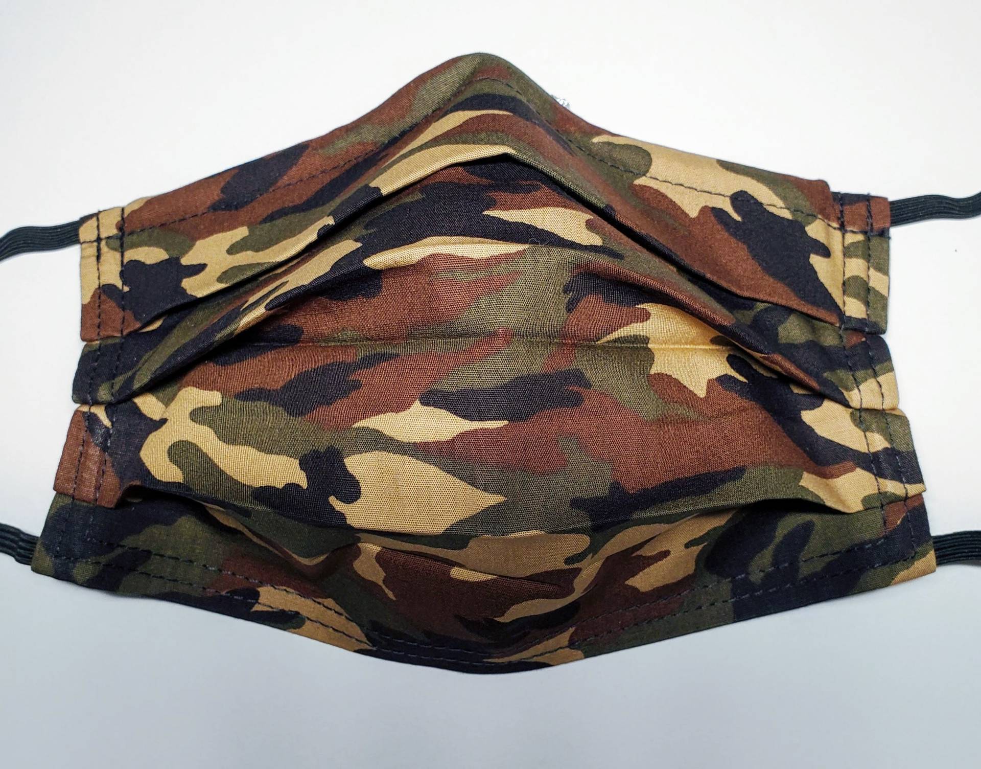 Beige Camo Wiederverwendbare Maske von Etsy - LochNessLocker