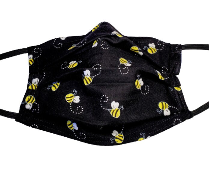 Buzzin Around Verstellbare Handgemachte Maske Mit Nasenklemme Draht Und Filterfach, 100% Baumwolle Doppellagig von Etsy - LochNessLocker