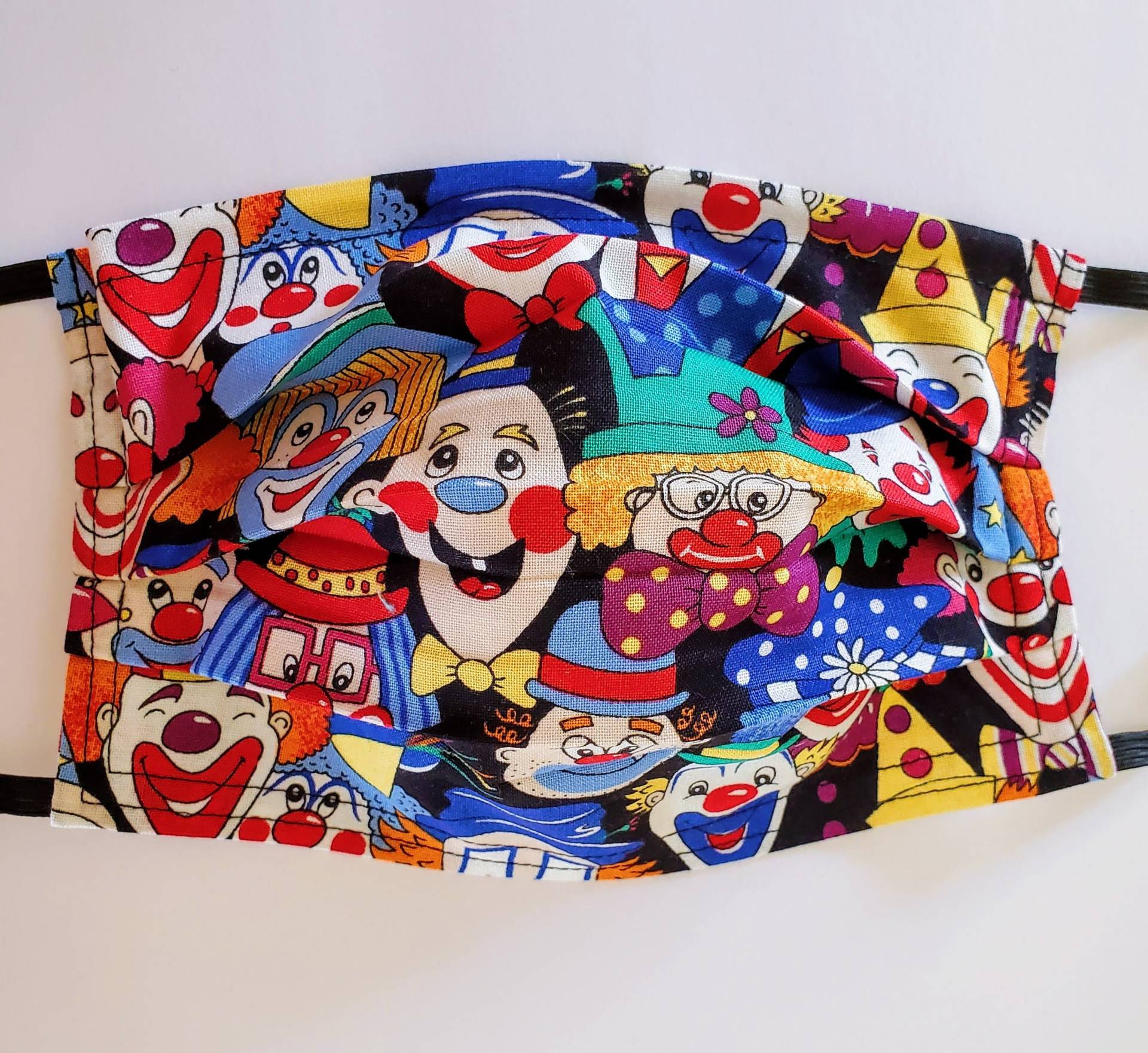 Clowning Um Verstellbare Gesichtsmaske Mit Nase Pinch Draht Und Filterfach Clowning Um Verstellbare Gesichtsmaske Mit Nase Pinch Draht Und Filterfach von Etsy - LochNessLocker