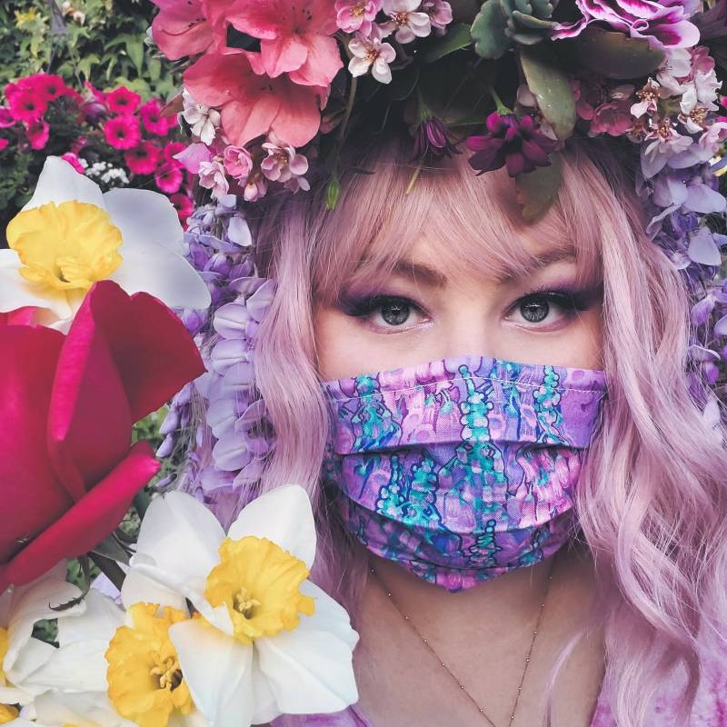 Fae Garden Maske Wiederverwendbar Verstellbare Gesichtsmaske Mit Filterfach Und Nasennadel Draht, Hexenmaske, 100% Baumwolle Doppellagig von Etsy - LochNessLocker