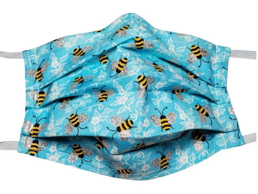 Funkelnde Blaue Bienenmaske Handgefertigte Wiederverwendbare Verstellbare Gesichtsmaske Mit Nasenklemmendraht Und Filterfachdoppelschicht 100% Funkelnde Blaue Bienenmaske Handgefertigte Wiederverwendbare Verstellbare Gesichtsmaske Mit Nasenklemmendraht Und Filterfachdoppelschicht 100% von Etsy - LochNessLocker