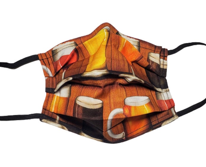 Gießen Sie Eine Pint-Maske-Handgefertigte Wiederverwendbare Einstellbare Gesichtsmaske Mit Nasenklemme-Draht Und Filterfachdoppelschicht 100% von Etsy - LochNessLocker
