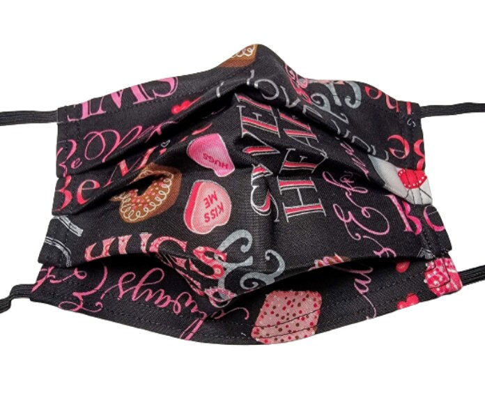 Liebesbriefe Und Pralinen Maske Valentinstag Wiederverwendbar Verstellbare Gesichtsmaske Mit Nasennadel Draht Filterfach Liebesbriefe Und Pralinen Maske Valentinstag Wiederverwendbar Verstellbare Gesichtsmaske Mit Nasennadel Draht Filterfach von Etsy - LochNessLocker