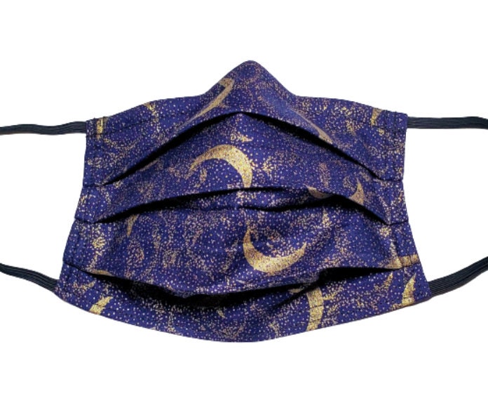 Metallic Midnight Moon Maske Batik Wiederverwendbare Gesichtsmaske Mit Nasenklemme Draht Und Filterfach Doppelschicht 100% Baumwolle von Etsy - LochNessLocker