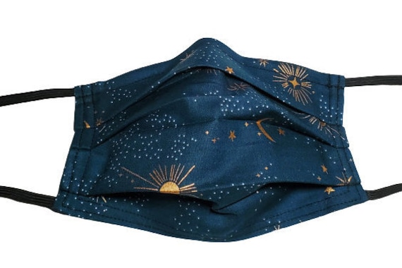 Metallic Stars & Cosmos Wiederverwendbare Gesichtsmaske Mit Nasenklemmendraht Und Filterfach von Etsy - LochNessLocker