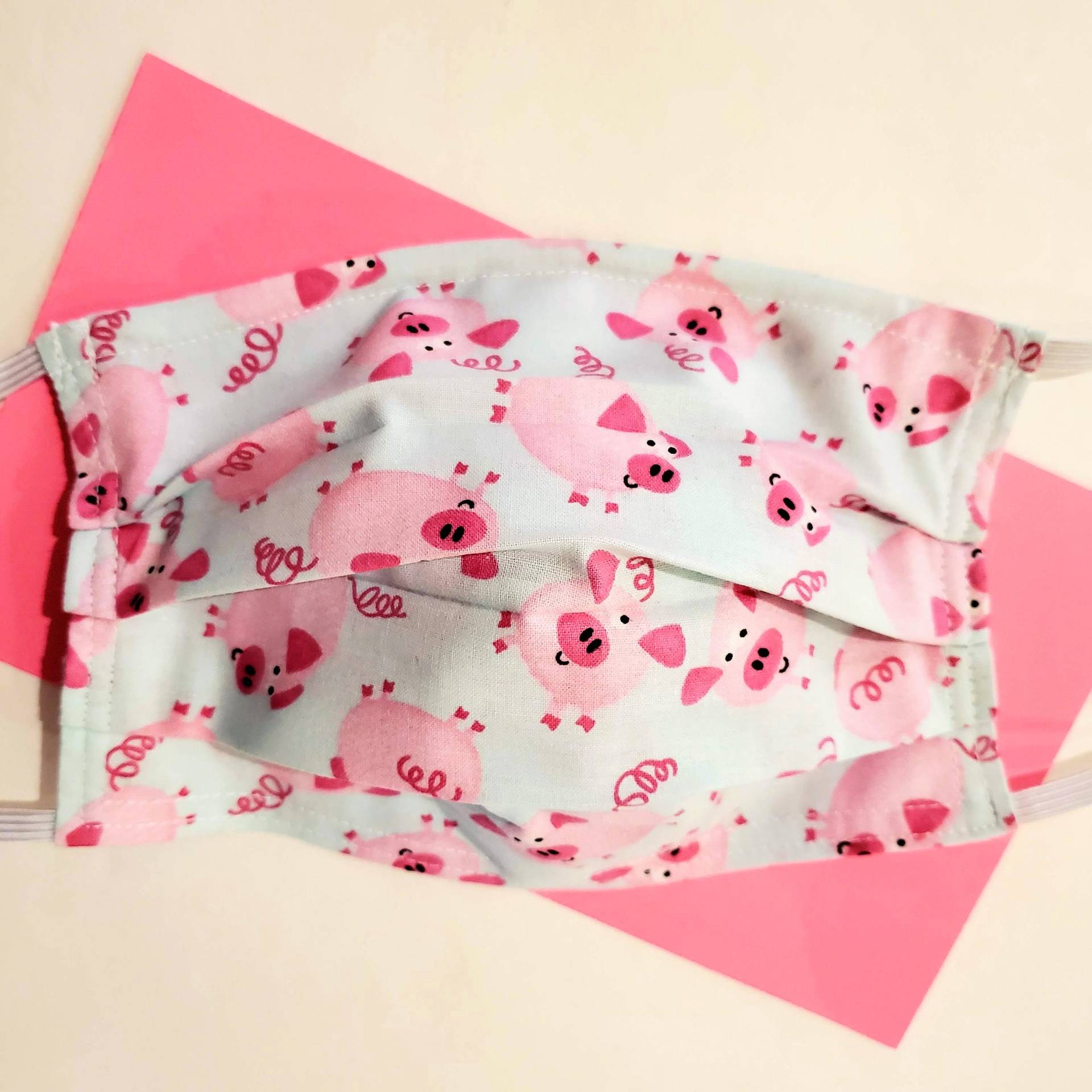Mint Piggies Wiederverwendbare Gesichtsmaske Mit Nasen-Klemmdraht Und Filterfach Mint Piggies Wiederverwendbare Gesichtsmaske Mit Nasen-Klemmdraht Und Filterfach von Etsy - LochNessLocker