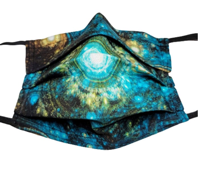 Spiral Galaxies Face Mask Wiederverwendbare Gesichtsmaske Mit Nasenbügeldraht Und Filterfach Spiral Galaxies Face Mask Wiederverwendbare Gesichtsmaske Mit Nasenbügeldraht Und Filterfach von Etsy - LochNessLocker