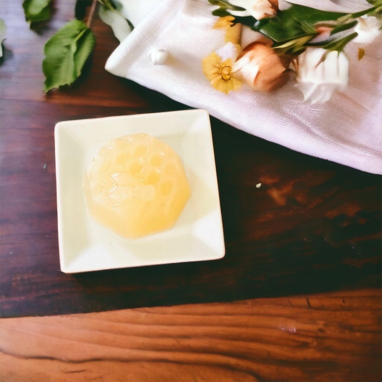 Honeybee Soap Handgemachte Feuchtigkeitsspendende Körperbar Honeybee Soap Handgemachte Feuchtigkeitsspendende Körperbar von Etsy - LondonJamesCandleCo
