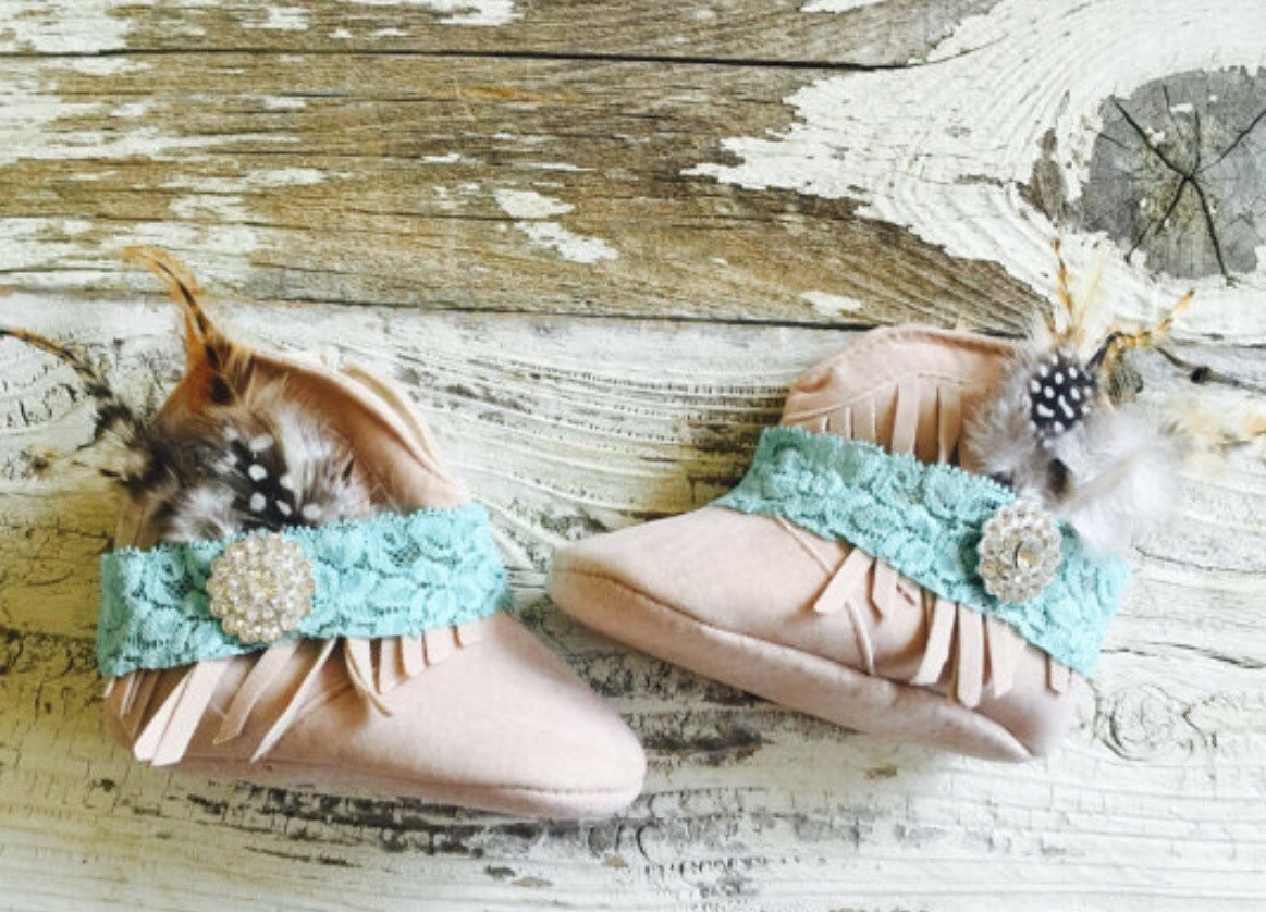 Baby Fransen Stiefel Und Spitze Bracelts/Bands Ihre Farbwahl Baby Fransen Stiefel Und Spitze Bracelts/Bands Ihre Farbwahl von Etsy - LondyRose