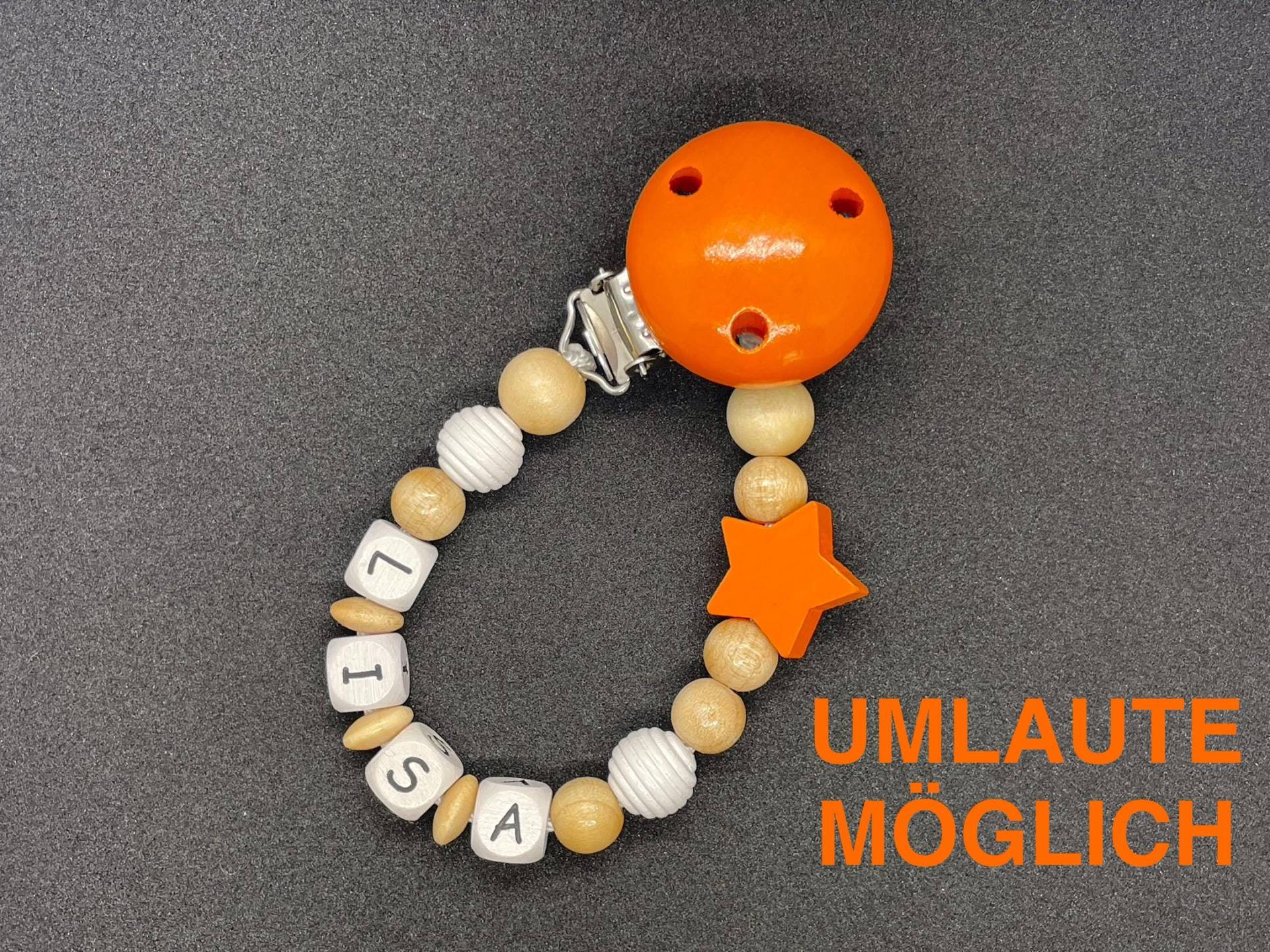 Handgemachte Schnullerkette - Holz Personalisierbar Mit Namen Geschenk Zur Geburt Baby Mädchen Junge Umlaute Möglich von Etsy - LoomingLoop