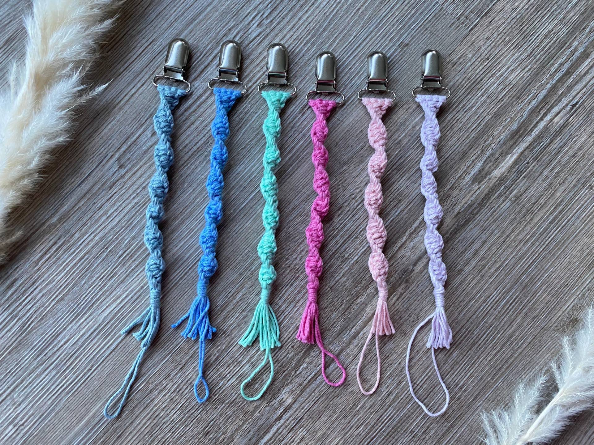 Baby Schnullerkette Twist Bunt Makramee Boho Bohostyle Babygeschenk Geschenk Geburt Geburtsgeschenk Baby Schnullerkette Twist Bunt Makramee Boho Bohostyle Babygeschenk Geschenk Geburt Geburtsgeschenk von Etsy - LoucraftKnotenliebe