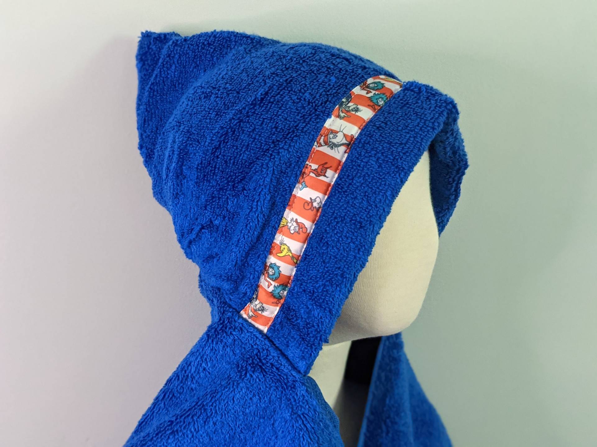 Dr. Seuss Kapuzenhandtuch - Für Babys, Kleinkinder, Vorschulkinder Und Darüber Hinaus von Etsy - LoveBugDesign2014