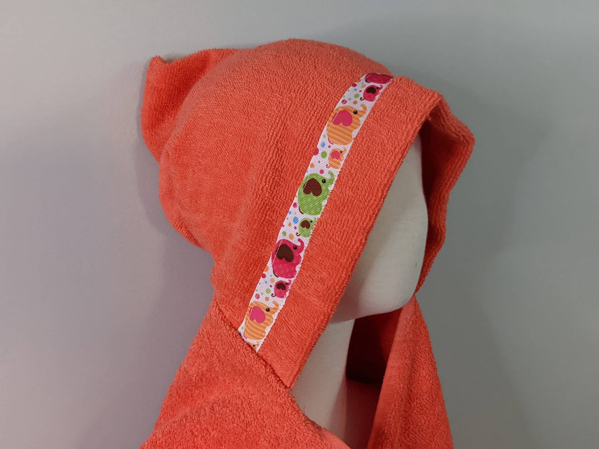 Elefanten Kapuzenhandtuch - Für Babys, Kleinkinder, Vorschulkinder Und Darüber Hinaus von Etsy - LoveBugDesign2014