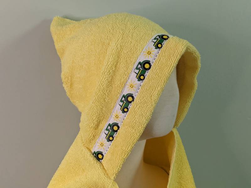 Grünes Traktor Kapuzenhandtuch - Für Babys, Kleinkinder, Vorschulkinder Und Darüber Hinaus von Etsy - LoveBugDesign2014