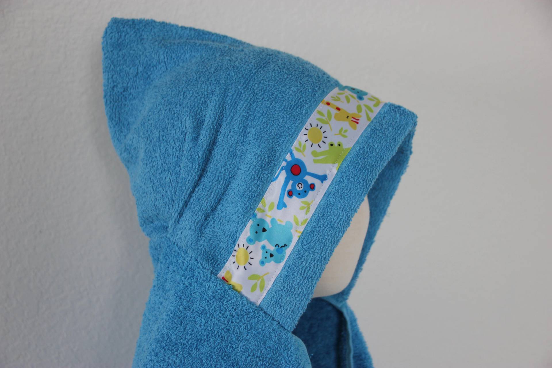 Tier Kapuzenhandtuch - Für Babys, Kleinkinder, Vorschulkinder Und Darüber Hinaus von Etsy - LoveBugDesign2014
