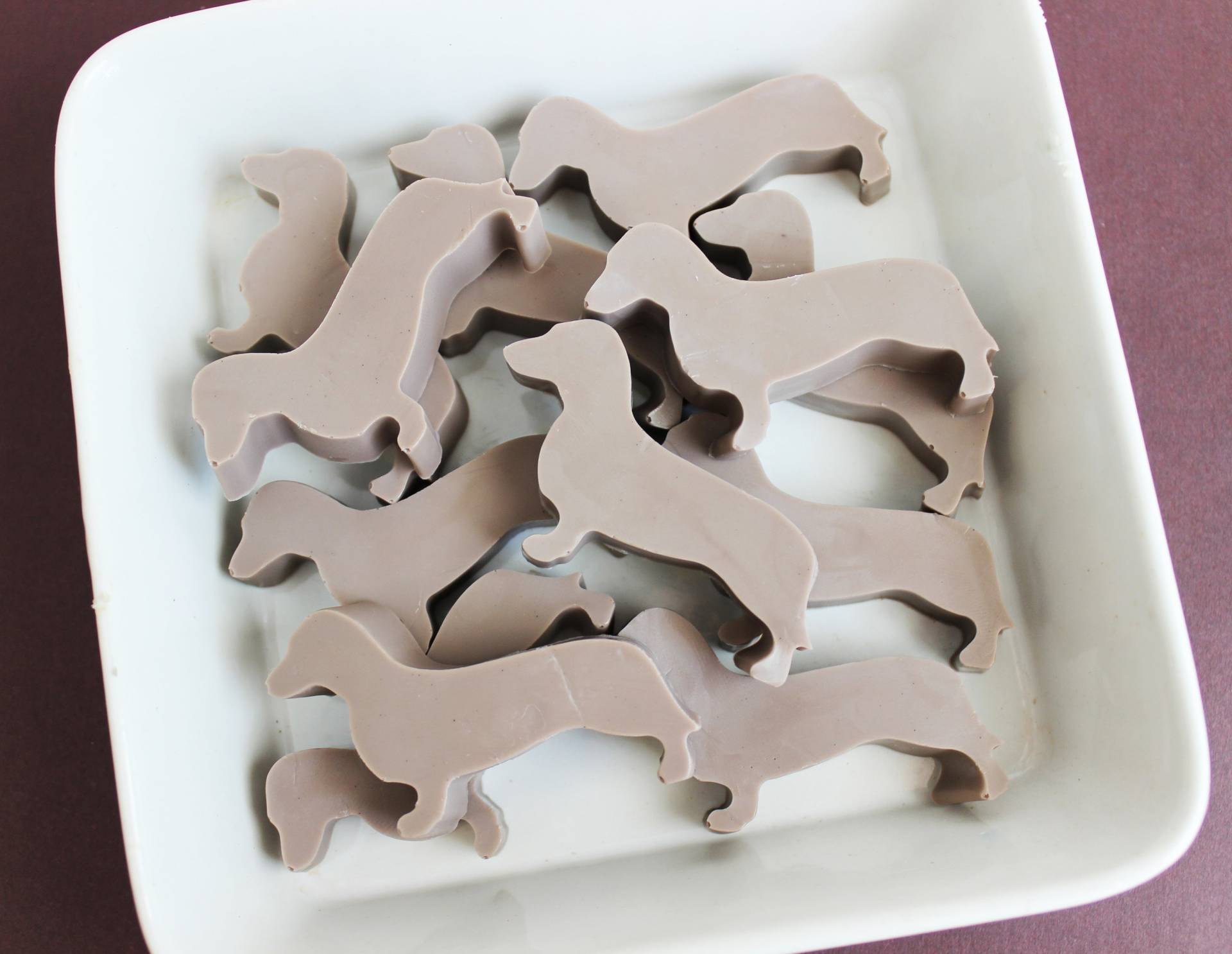 Dackel Hundeseife Welpenseife Mit Schokoladenduft - 6Er Set von Etsy - LoveLeeSoaps