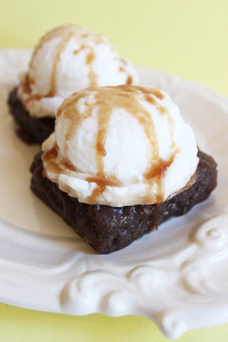 Brownie-Eiscreme-Seife Schokoladen-Dessert-Badekur Brownie-Eiscreme-Seife Schokoladen-Dessert-Badekur von Etsy - LoveLeeSoaps