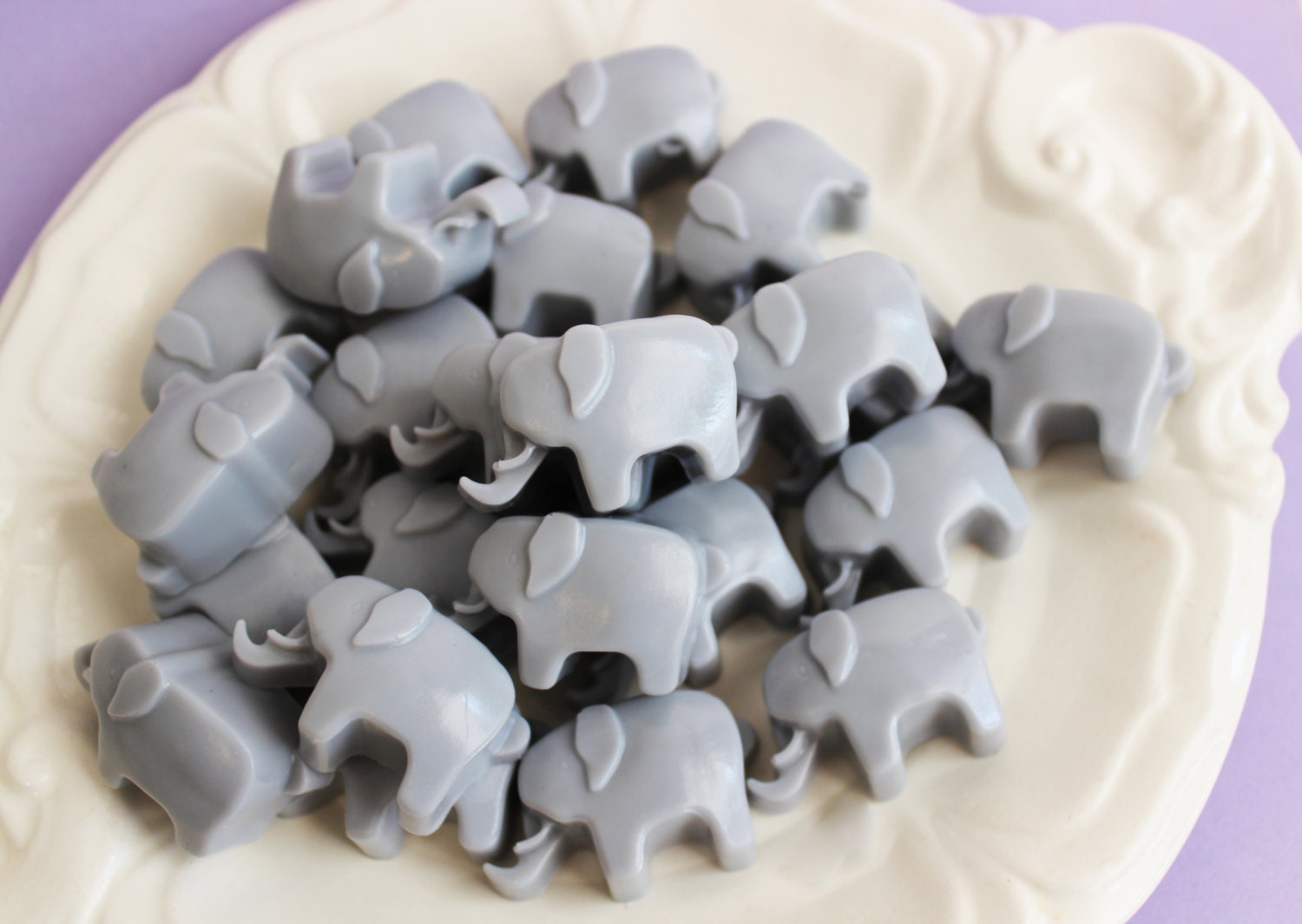 Elefantenseife-Set Lavendelduftende Babypartygeschenke Elefantenseife-Set Lavendelduftende Babypartygeschenke von Etsy - LoveLeeSoaps