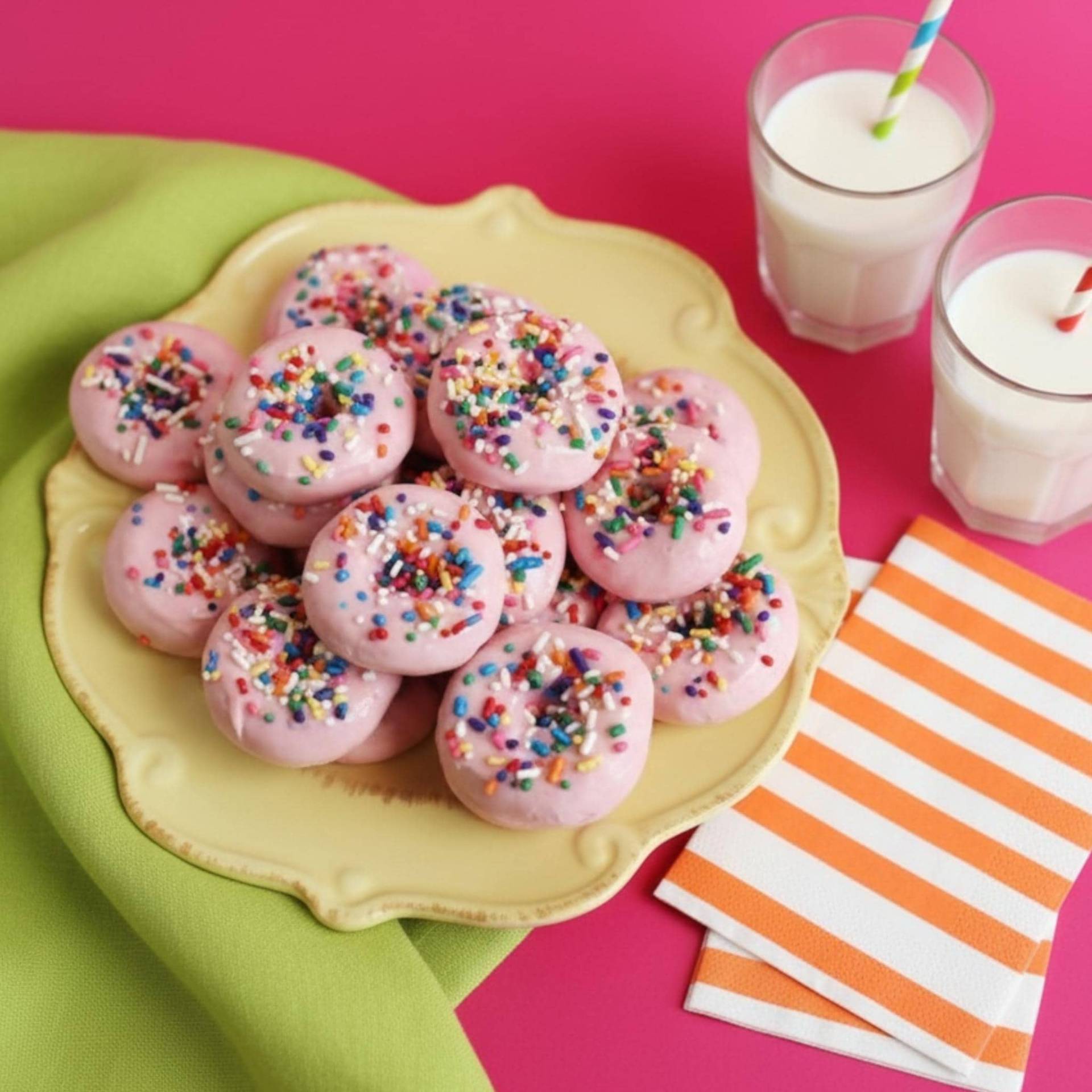 Mini Erdbeer-Donut-Seifen-Set Streusel-Donut-Set, Gastgeschenke Mini Erdbeer-Donut-Seifen-Set Streusel-Donut-Set, Gastgeschenke von Etsy - LoveLeeSoaps