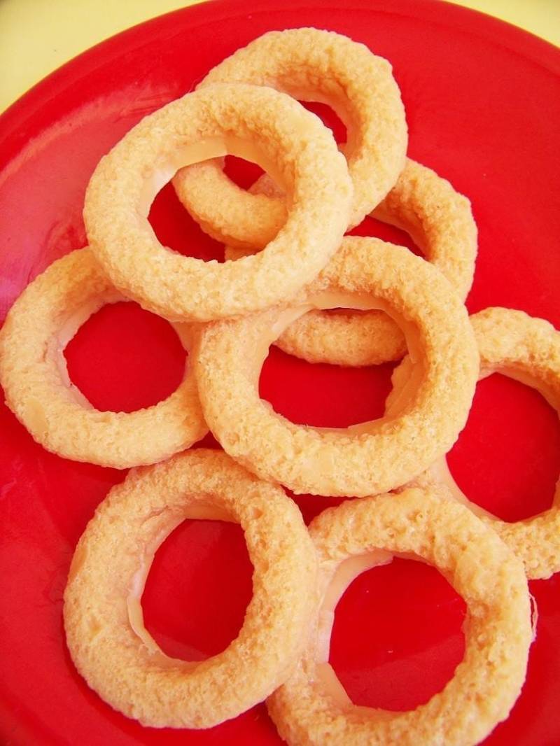 Zwiebel Ring Seifen Set Lustiger Essen Streich Gag Geschenk Zwiebel Ring Seifen Set Lustiger Essen Streich Gag Geschenk von Etsy - LoveLeeSoaps