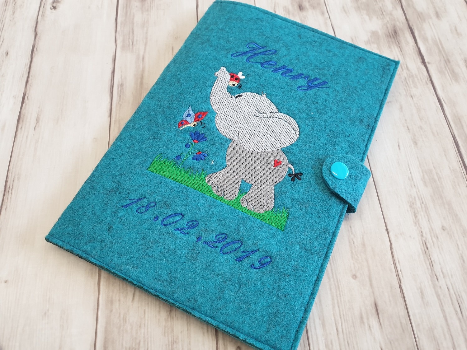 U-Heft Hülle Filz Mit Name Und Datum Elefant U-Heft Hülle Filz Mit Name Und Datum Elefant von Etsy - LovelyLoreleyShop