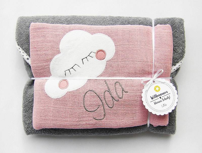 Kapuzenhandtuch Mit Babytuch Wolke Altrosa | Mit Name Geschenk Zur Geburt Babyparty Mulltuch Stoffwindel Geschenkset Personalisierbar Kapuzenhandtuch Mit Babytuch Wolke Altrosa | Mit Name Geschenk Zur Geburt Babyparty Mulltuch Stoffwindel Geschenkset Personalisierbar von Etsy - LuMaluShop
