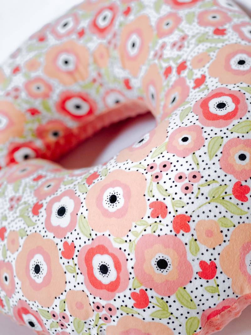 Blumiger Stillkissenbezug, Stillkissen, C-Förmiger Stillkissen-Bezug Bettdecke von Etsy - LuandLimmie