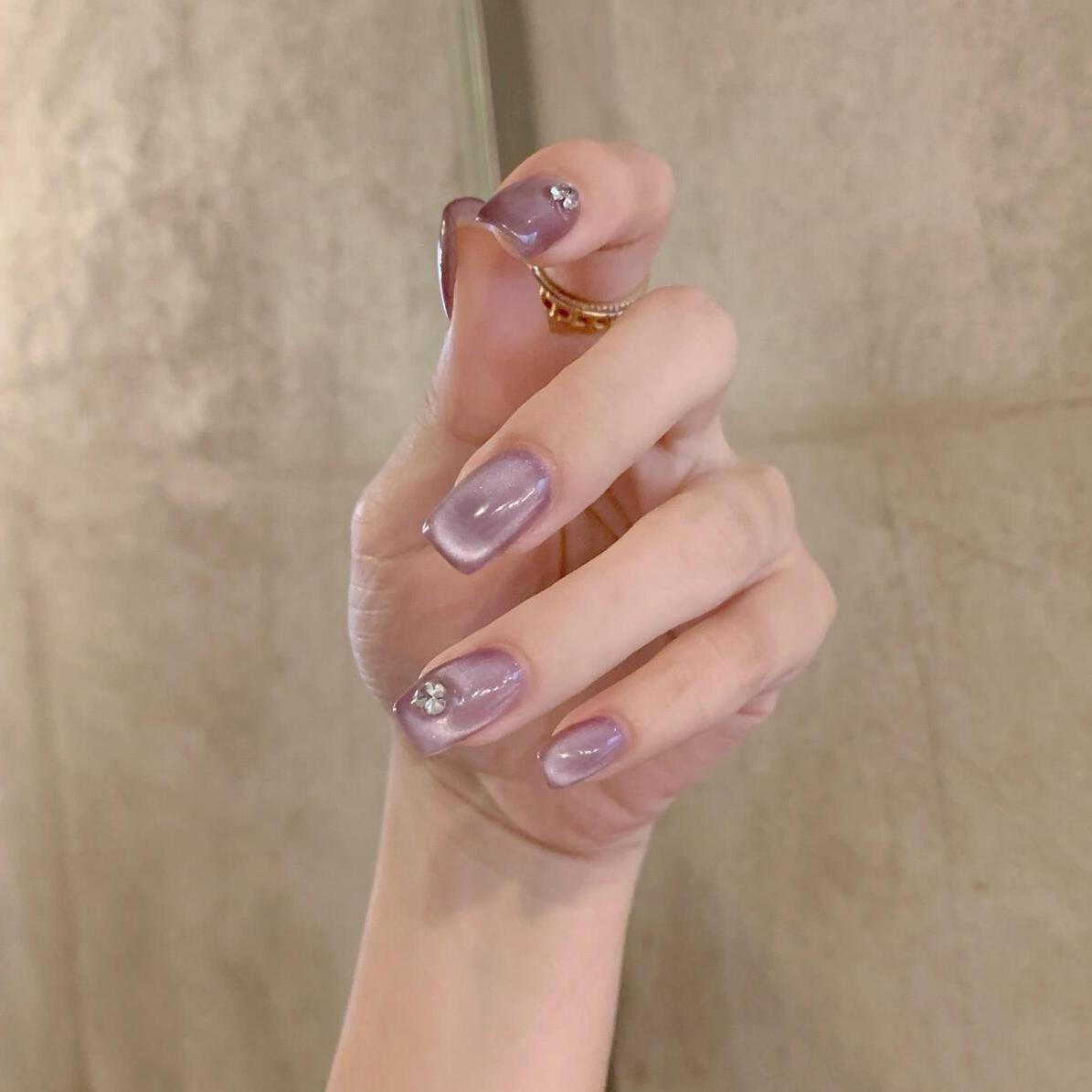 Purple Crystle Nails | Cat Eye Press On Short Square Shape Gel Enchanting Nail Art For Every Occasion Purple Crystle Nails | Cat Eye Press On Short Square Shape Gel Enchanting Nail Art For Every Occasion von Etsy - LuminoraNails