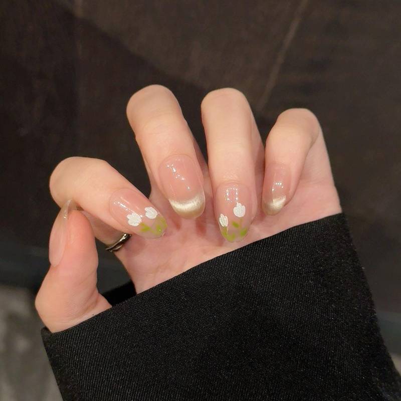 Spring Tulips Flower Nails | Cat Eye Press On Short Square Almond Shape Gel Nail Art For Floral Vibes von Etsy - LuminoraNails
