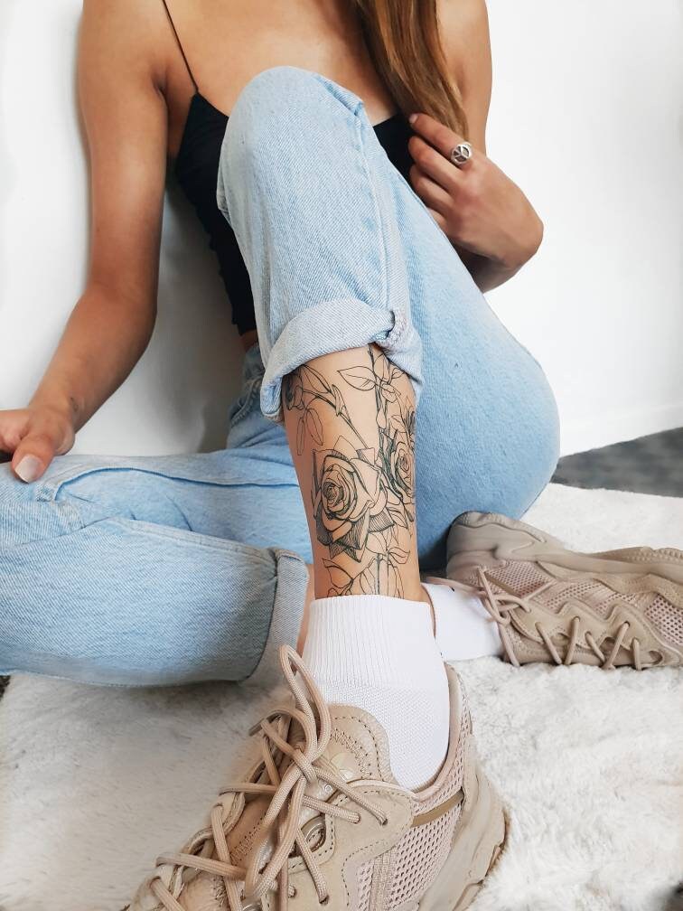 Rosenstrauß A5 Temporäres Tattoo Blumen/Hübsch/Feiertag/Boho/Fest/Halloween/Weihnachtsgeschenk Rosenstrauß A5 Temporäres Tattoo Blumen/Hübsch/Feiertag/Boho/Fest/Halloween/Weihnachtsgeschenk von Etsy - LunaValleyTattoos