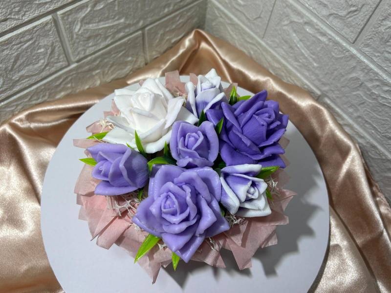 Handgemachter Seifenrosenstrauß Im Dekotopf - Elegantes Geschenk Und Duftende, Langlebige Blumendekoration Handgemachter Seifenrosenstrauß Im Dekotopf - Elegantes Geschenk Und Duftende, Langlebige Blumendekoration von Etsy - LunaWeltStudio