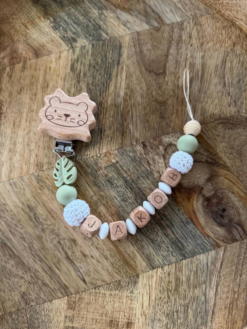 Schnullerkette Mit Namen Für Mädchen Und Jungen in Vielen Farben Als Geschenk Zur Geburt von Etsy - Lunoridesign