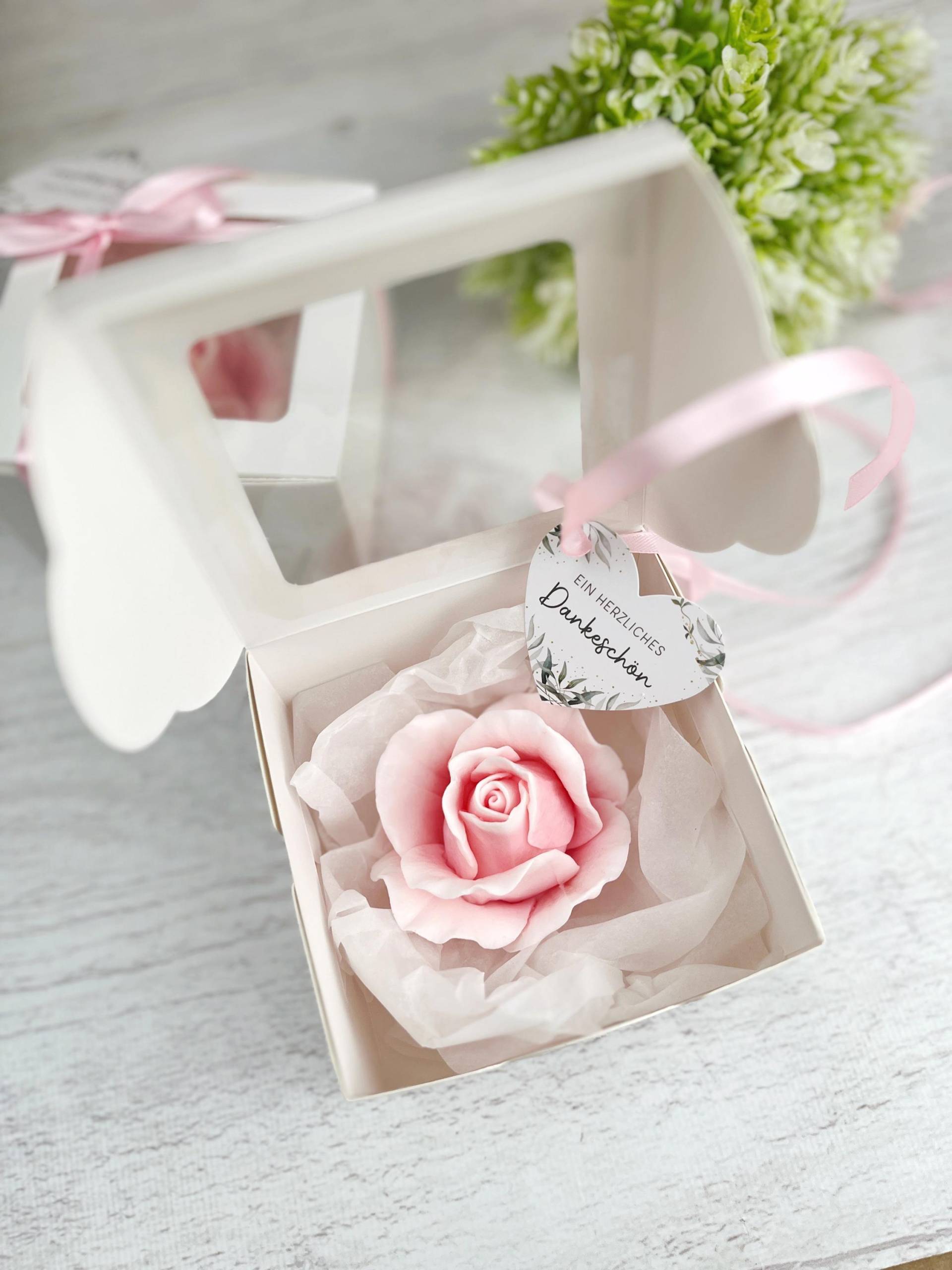 Handgemachte Seife | Blumenseife Dankeschön Geschenk Hochzeitsgeschenk Kleinegeschenke Adventskalender Weihnachtsgeschenk von Etsy - Luntibubble